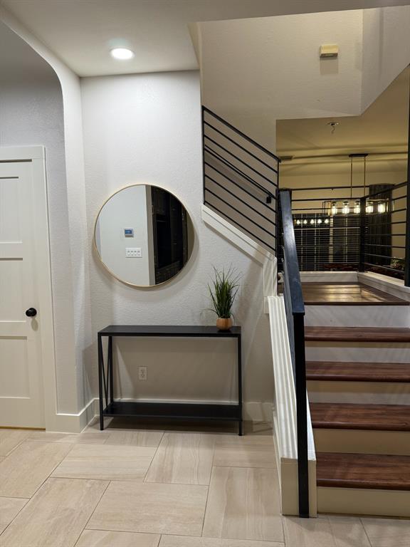 Building Photo - 1103 Water Hole Trail