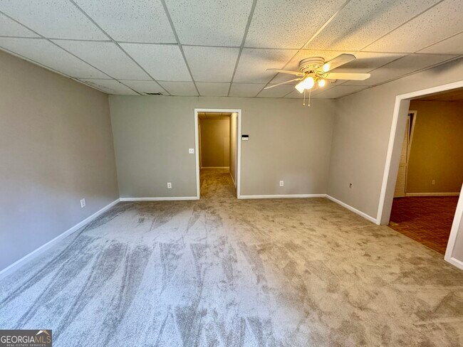 Building Photo - 1770 Highland Oaks Way NE