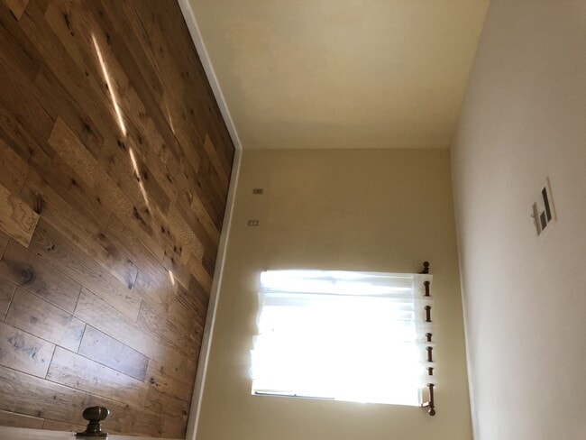 2nd bedroom - 10303 Azuaga St