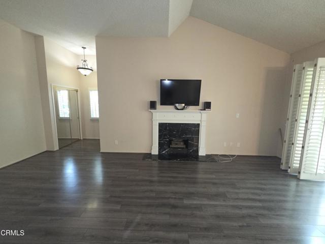 Building Photo - 204 Cordova St