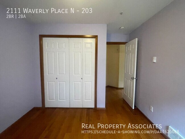 Building Photo - 2111 Waverly Pl N