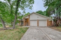 Building Photo - 3903 Hermitage Hollow Ln