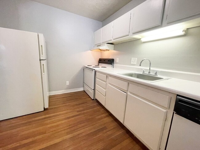 Interior Photo - Park Fairfax Apartments