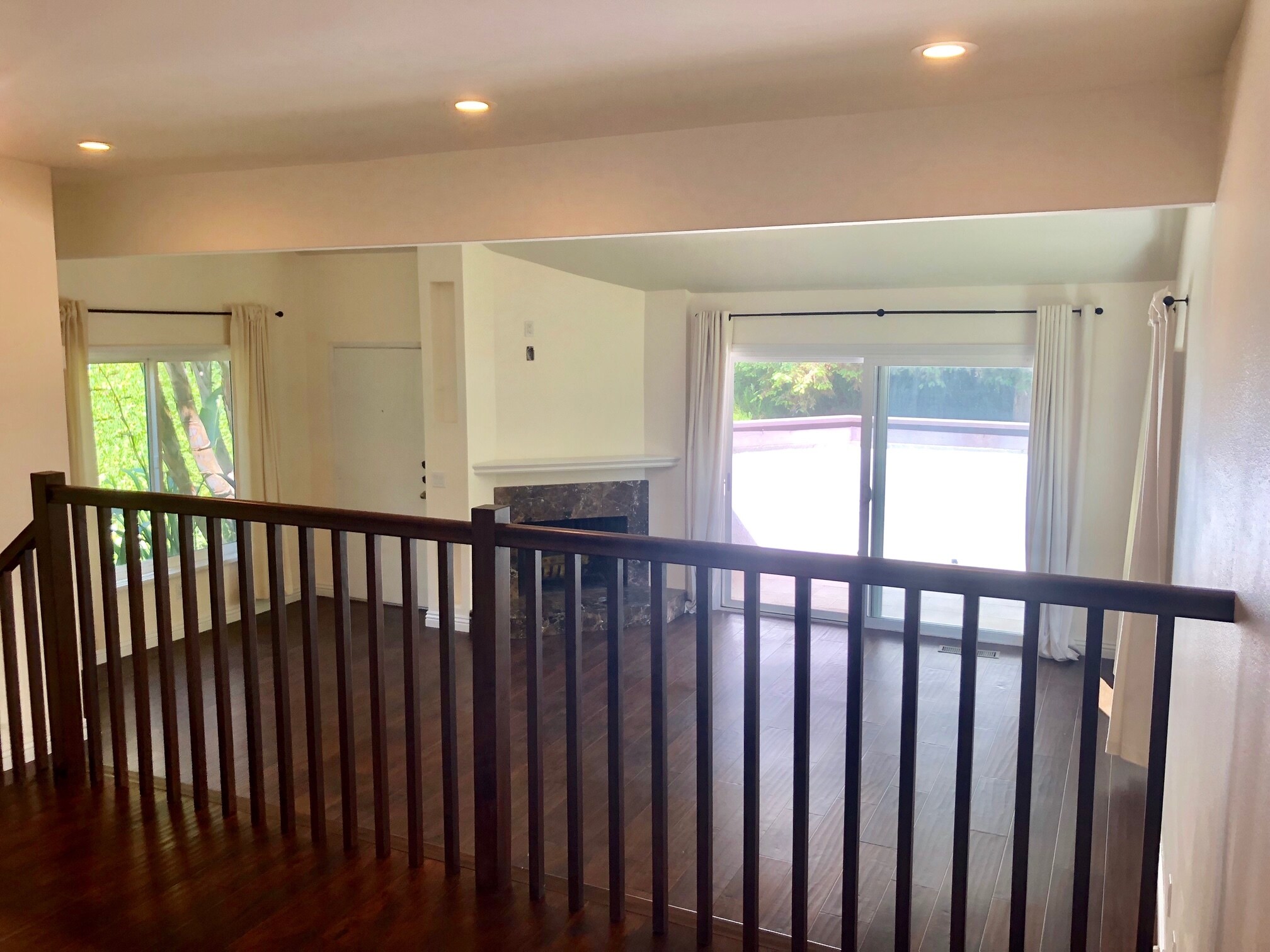 Living Room - 17195 Palisades Cir