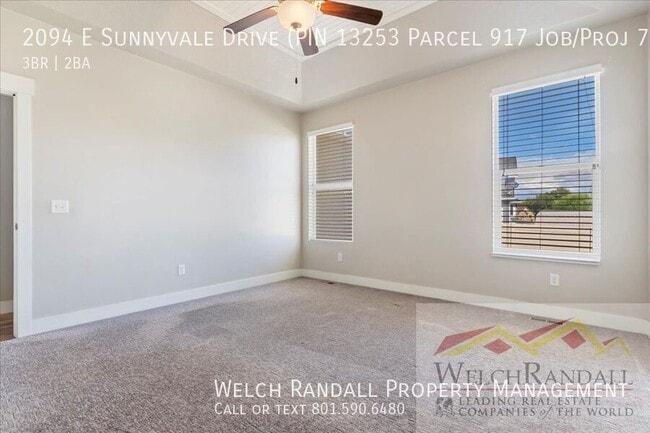Building Photo - 2094 E Sunnyvale Dr
