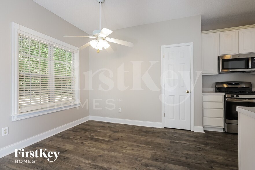 Building Photo - 239 James Allen Pl