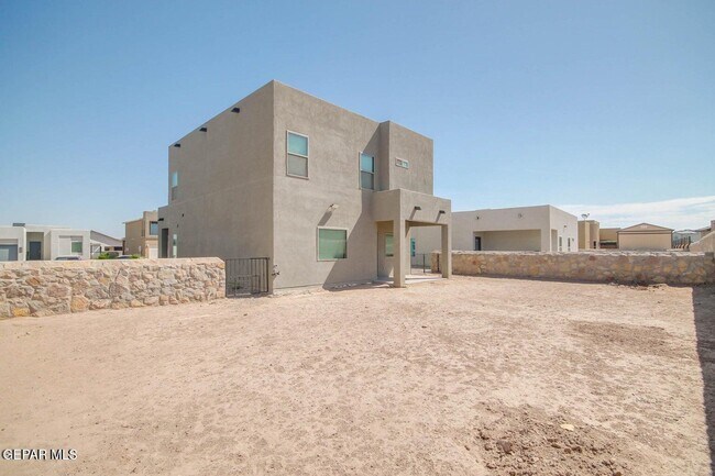 Building Photo - 916 Mormon Tea Dr