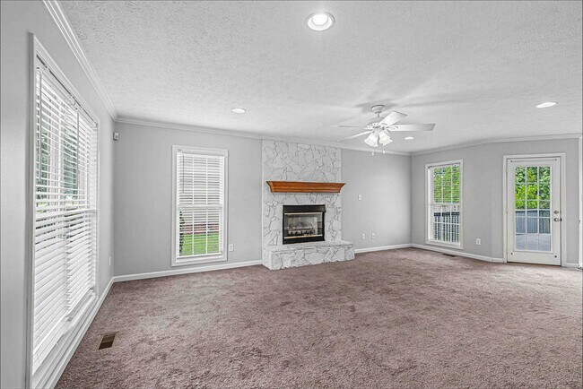 Building Photo - 209 Lansing Ct