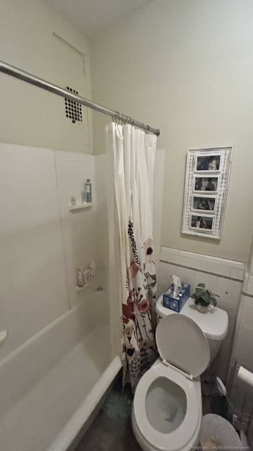 Building Photo - 223 Essex St