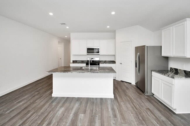 Building Photo - 1123 Briscoe Ct