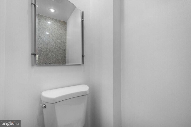 Building Photo - 10276 Arizona Cir