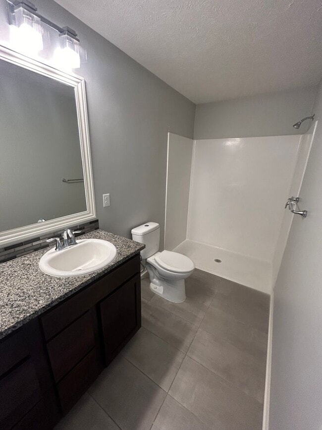 Building Photo - 5974 Pinnacle Pl