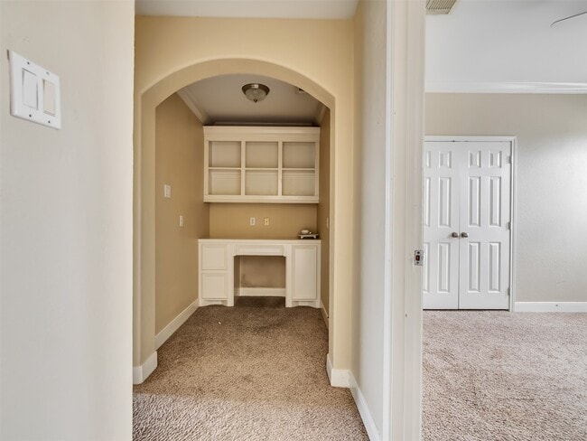 Building Photo - 1803 Ripple Creek Dr