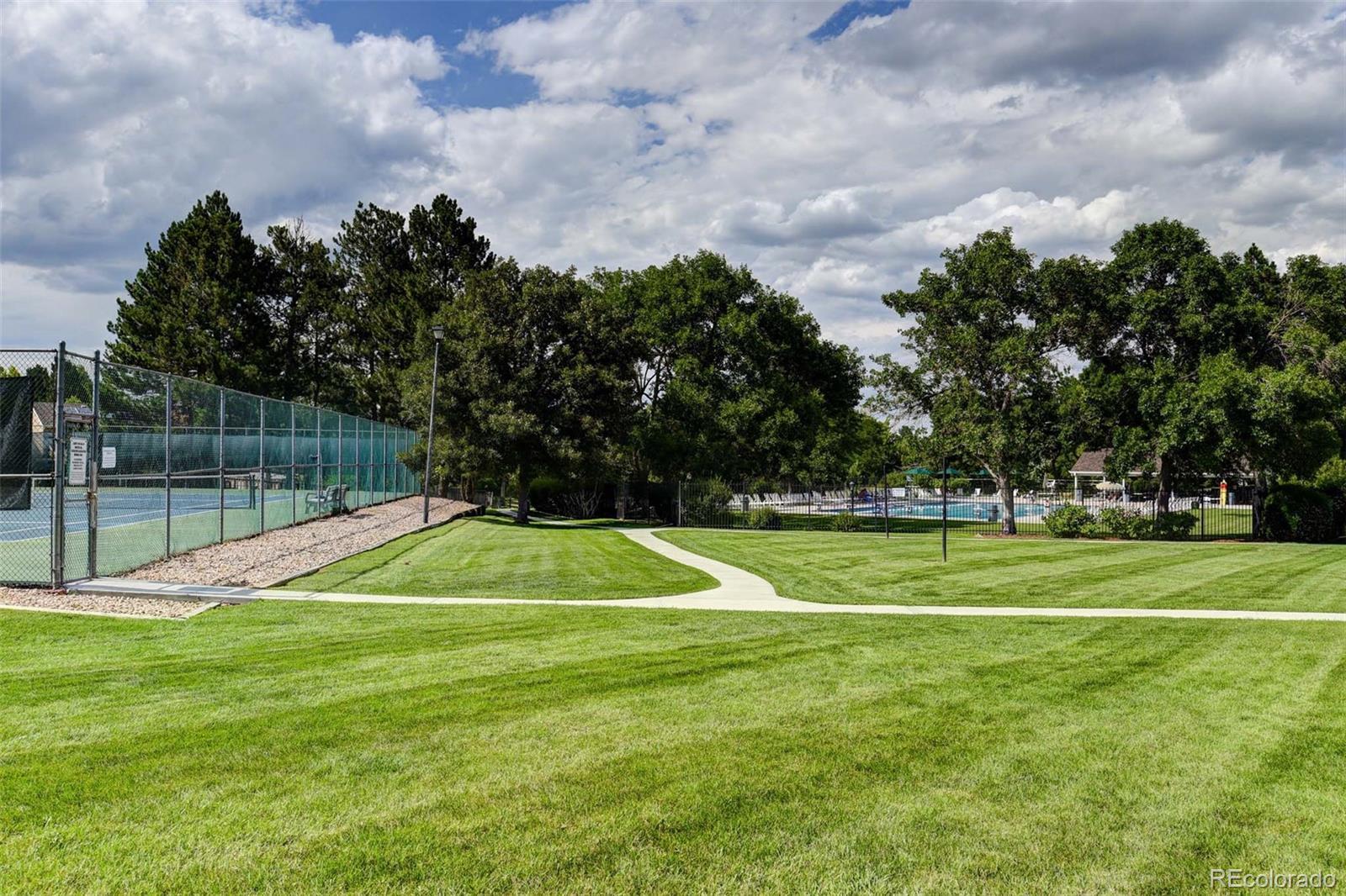 Building Photo - 7373 E Fremont Dr