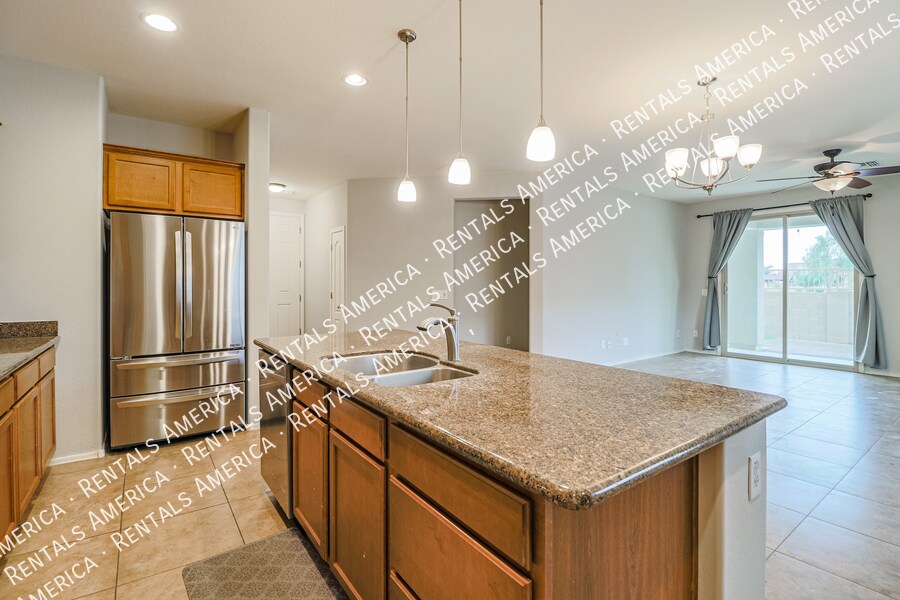 Building Photo - 21271 E Pecan Ln