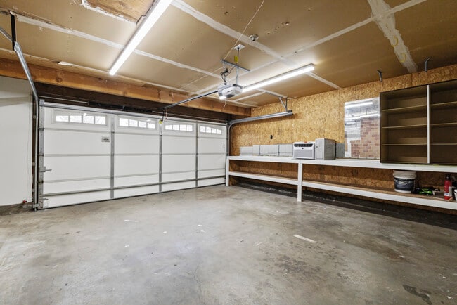 Building Photo - 4802 Sturdivant Ave