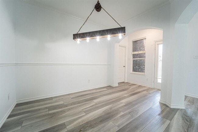 Building Photo - 2741 Sunlight Dr