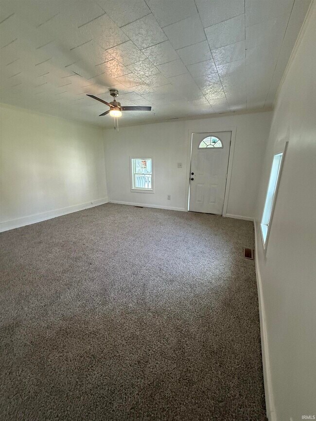 Building Photo - 1326 Buntin St