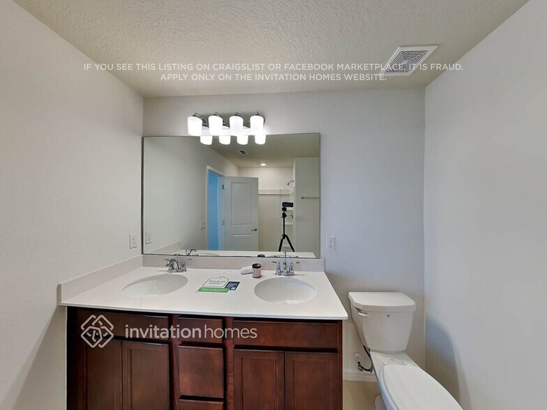 Building Photo - 2609 Autumn Peace Dr