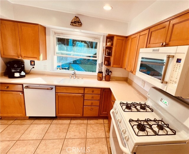 Building Photo - 301 Via Linda Vista