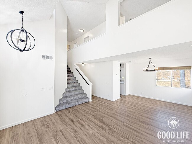 Building Photo - Stylish 4B/2.5BA Home in Moreno Valley with Attached Garage and Upgraded Interiors