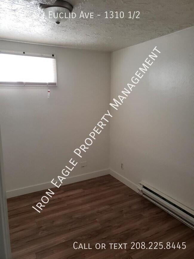 Building Photo - 1310 1/2 Euclid Ave-1310 1/2