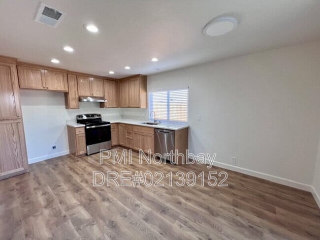 Building Photo - 2578 Pembrook Way