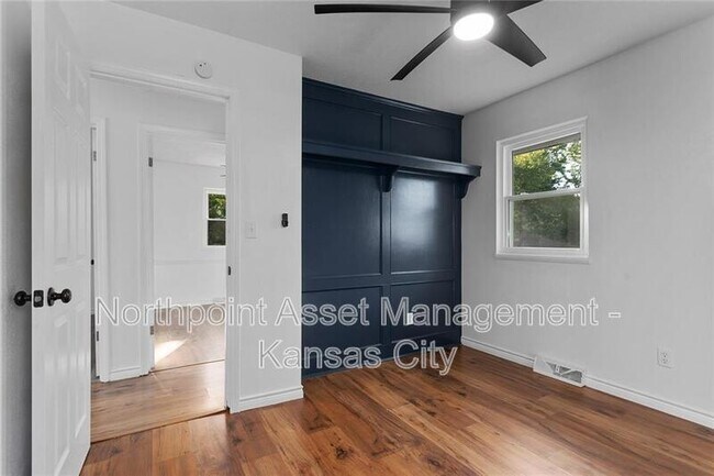 Building Photo - 16364 E 34th St S
