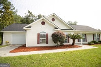 Building Photo - 2309 Oak Ridge Ln