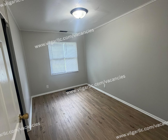 Building Photo - 4049 Tennessee St
