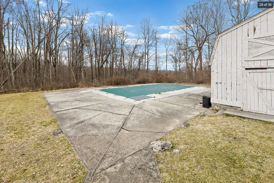 Building Photo - 41 Whisconier Vlg