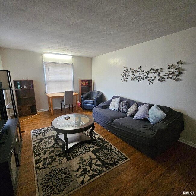 Building Photo - 2700 Jamison Blvd