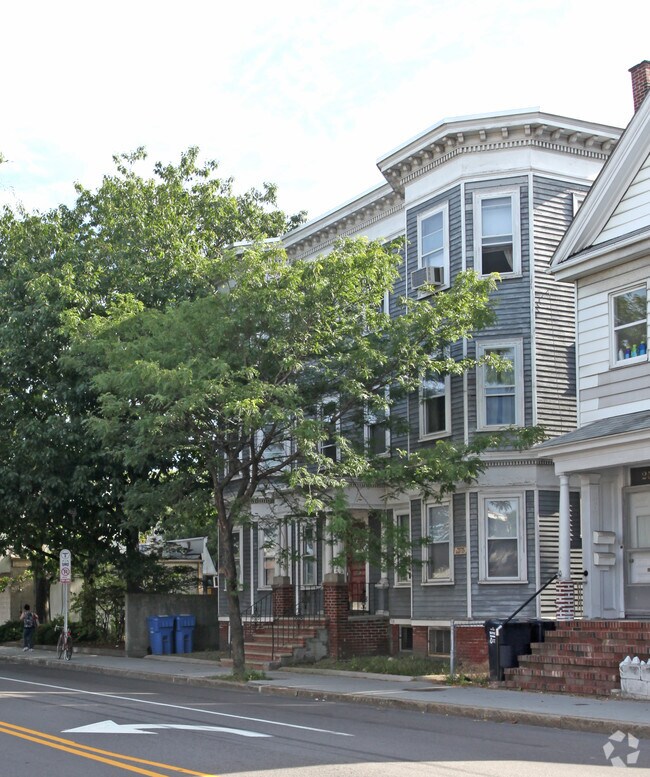 Building Photo - 258 Prospect St