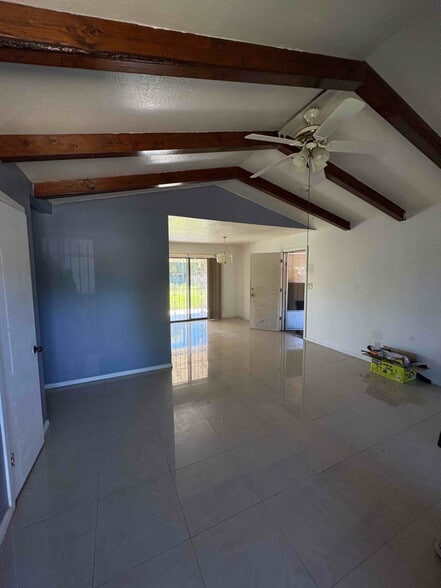 Building Photo - 234 E Los Ebanos Blvd