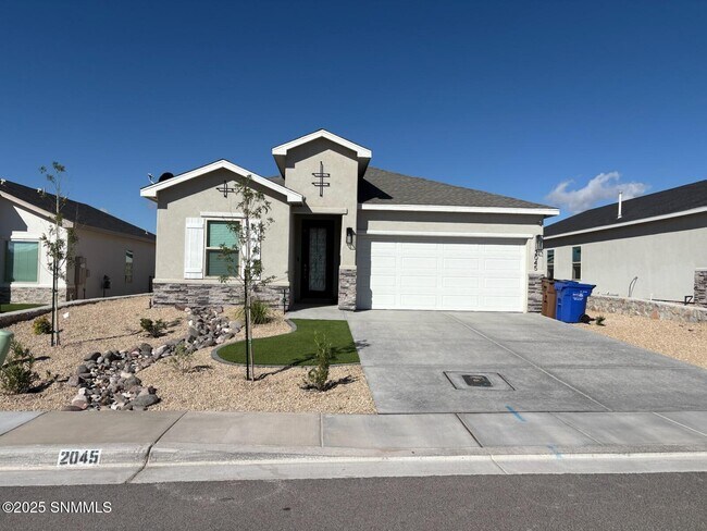 Primary Photo - 2045 Montosa Rd