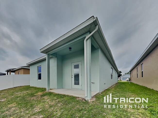 Building Photo - 2936 Whispering Trails Dr