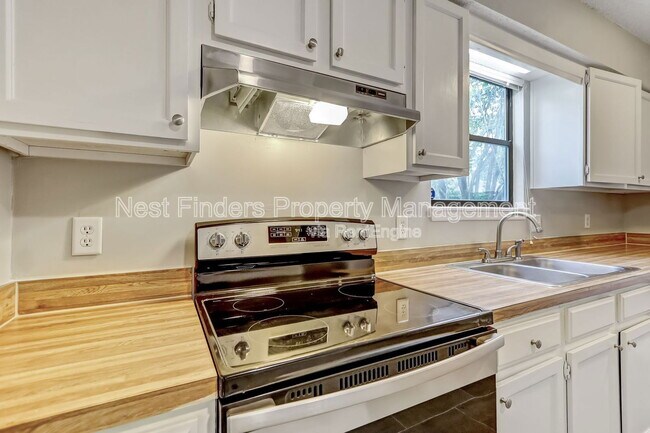 Building Photo - 5254 Percheron Ct