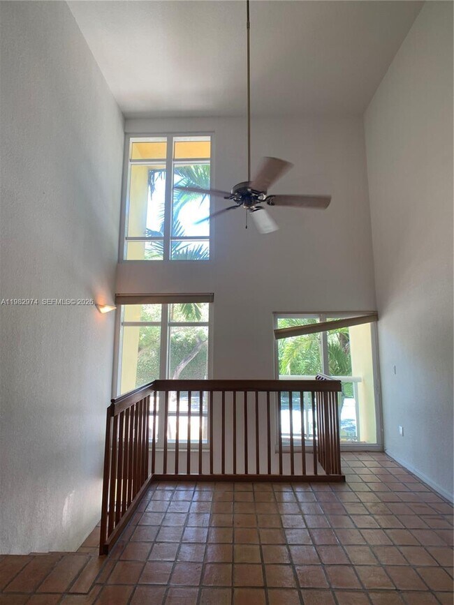 Building Photo - 1853 Jefferson Ave