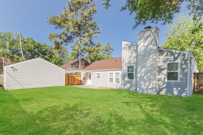 Building Photo - 1911 Hamlin Valley Dr