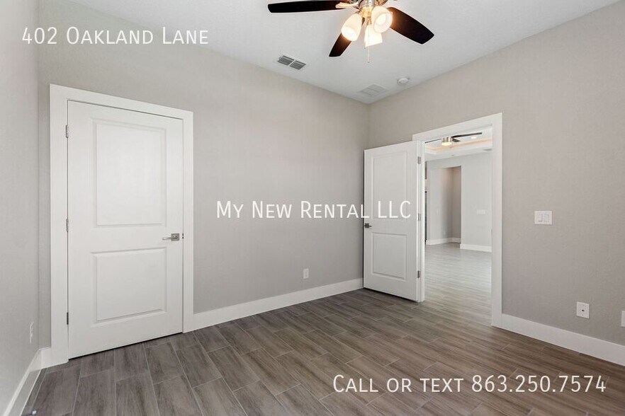 Building Photo - 402 Oakland Ln