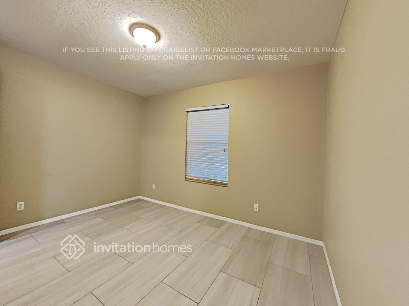 Building Photo - 12863 Downstream Cir