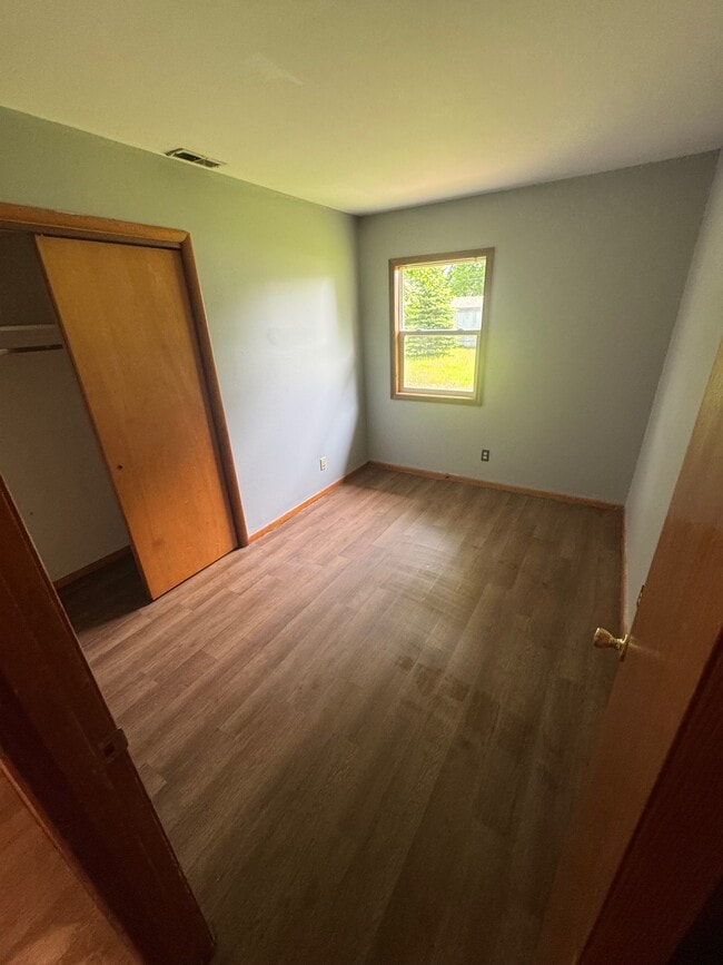 Building Photo - 2810 Witchwood Dr
