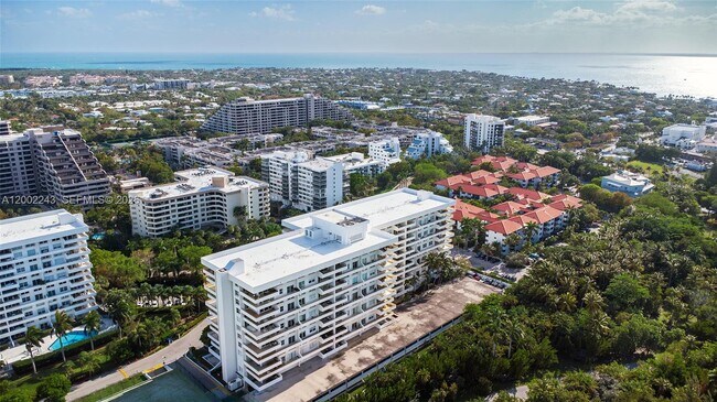 Building Photo - 155 Ocean Ln Dr