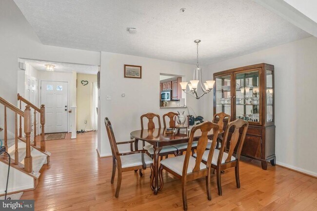 Building Photo - 8016 Brightlight Pl