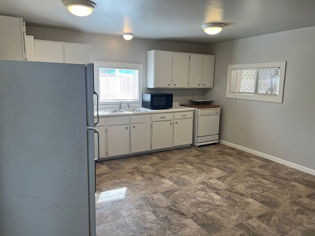 Building Photo - 3Bd/1Ba Renton House