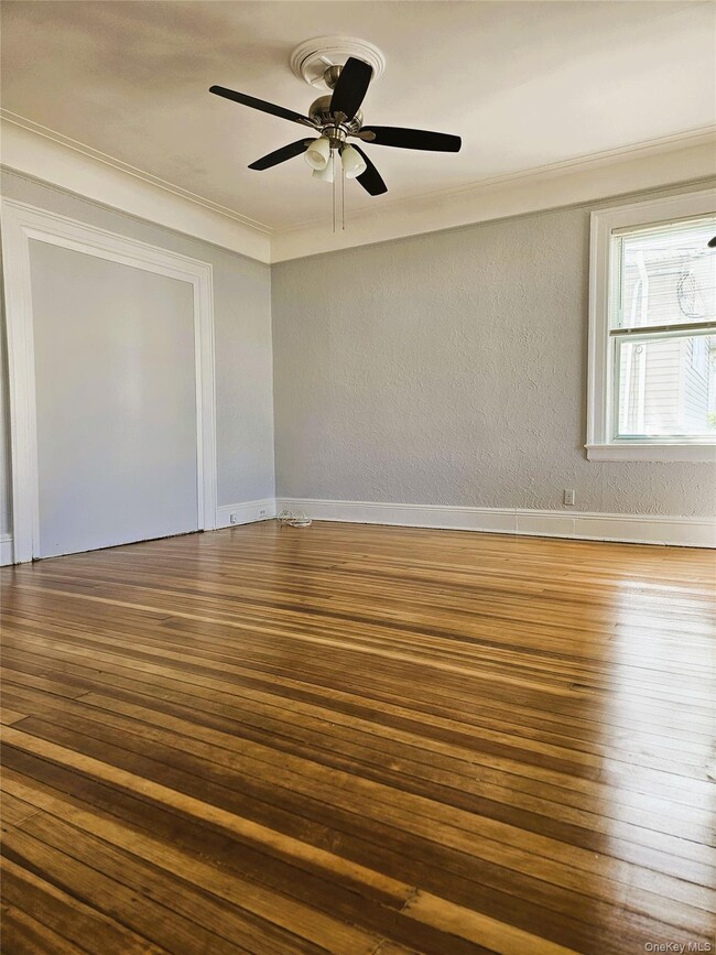 Building Photo - 56 4th Ave