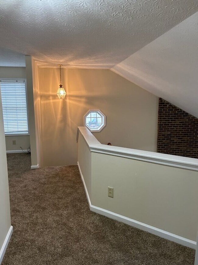 Building Photo - Eastwood home with 1st Floor Primary BR!   260210