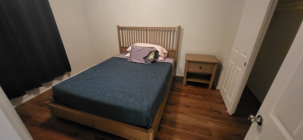 Building Photo - 73895 Mondrian Pl