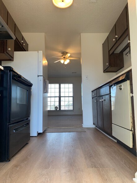 Newly renovated - 2014 Hobbs Rd SE