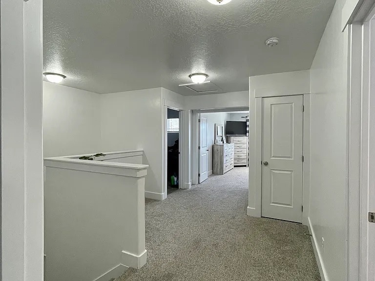 Building Photo - 3311 E 1350 S